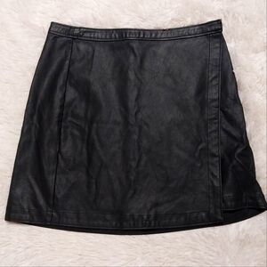 Abercrombie & Fitch size small faux leather mini skirt